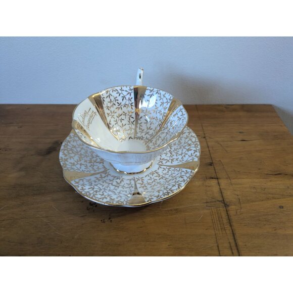 Queen Anne Tea Cup Saucer Wedding Anniversary Design Gold Trim England Vintage - Picture 5 of 16